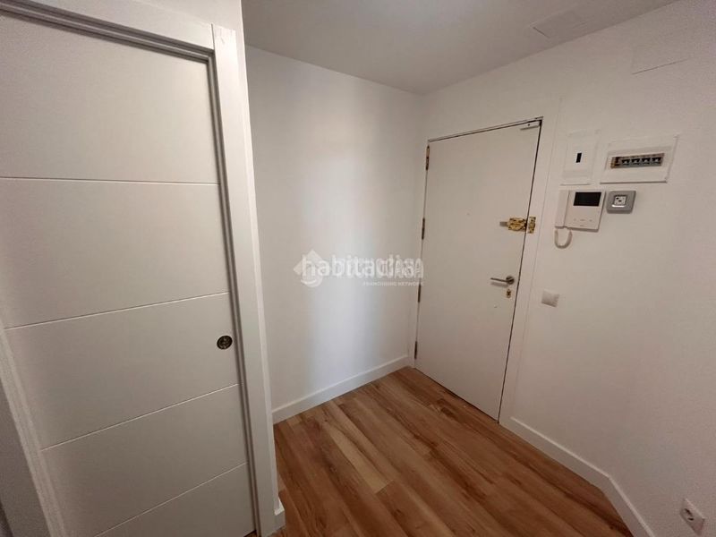 Foto 1bb336e2-9d14-41fa-a491-797f28272b82. Piso  en venta en Palomeras Bajas Madrid
