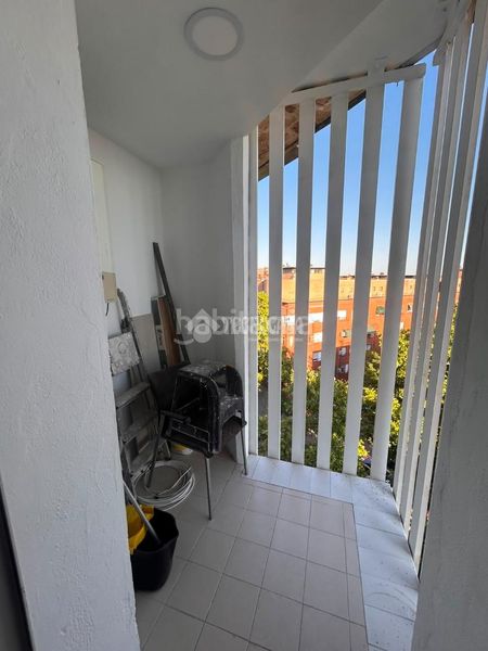Foto 8a4ad023-2f48-4b0b-9251-6633115e45cb. Piso  en venta en Palomeras Bajas Madrid