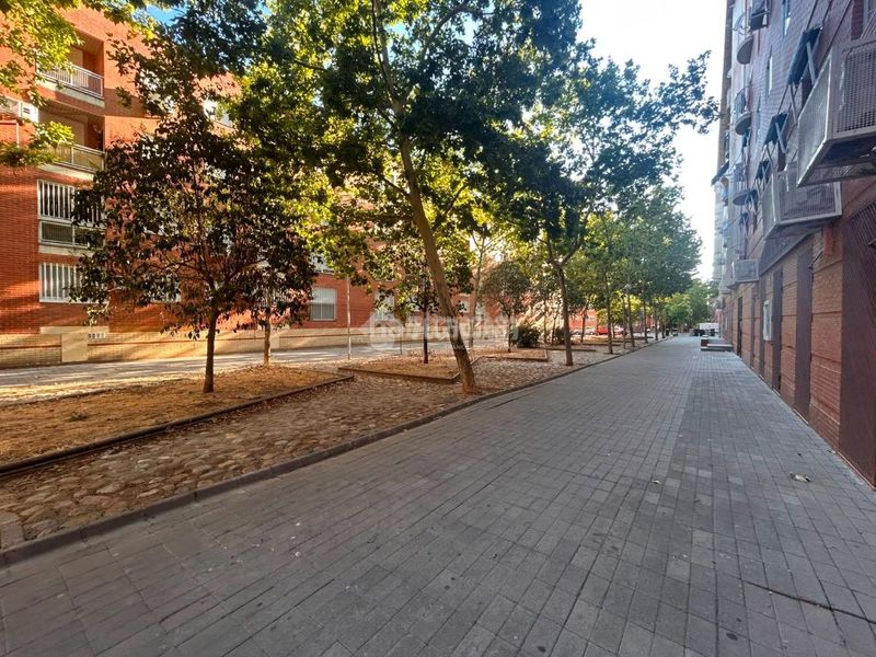 Foto 8f89581a-42aa-4151-a3d3-e664a3f0e110. Piso  en venta en Palomeras Bajas Madrid