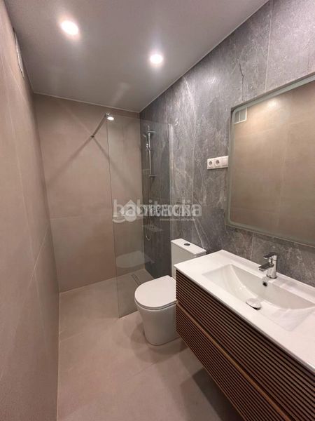 Foto 9d137b60-d9a6-43ec-a06c-3133621c9ebf. Piso  en venta en Palomeras Bajas Madrid