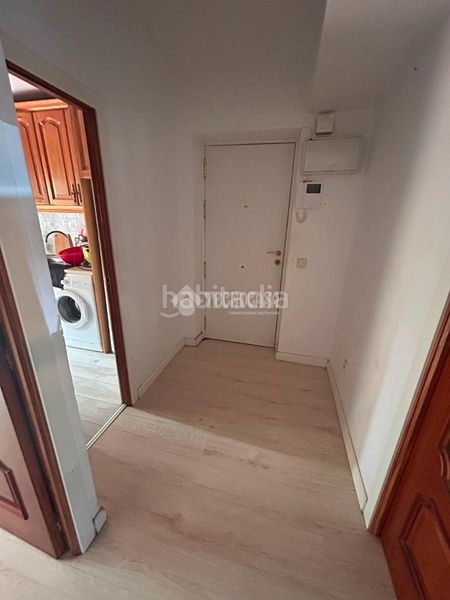 Foto ec1c1f12-da84-464b-9904-3517c05cca2f. Pis a Palomeras Bajas Madrid