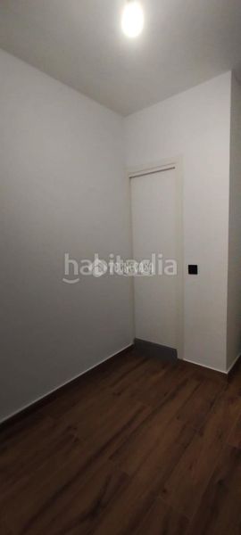 Foto 1acba054-f4f6-4bed-9496-b5ddd0e5dca4. Local comercial a Moscardó Madrid