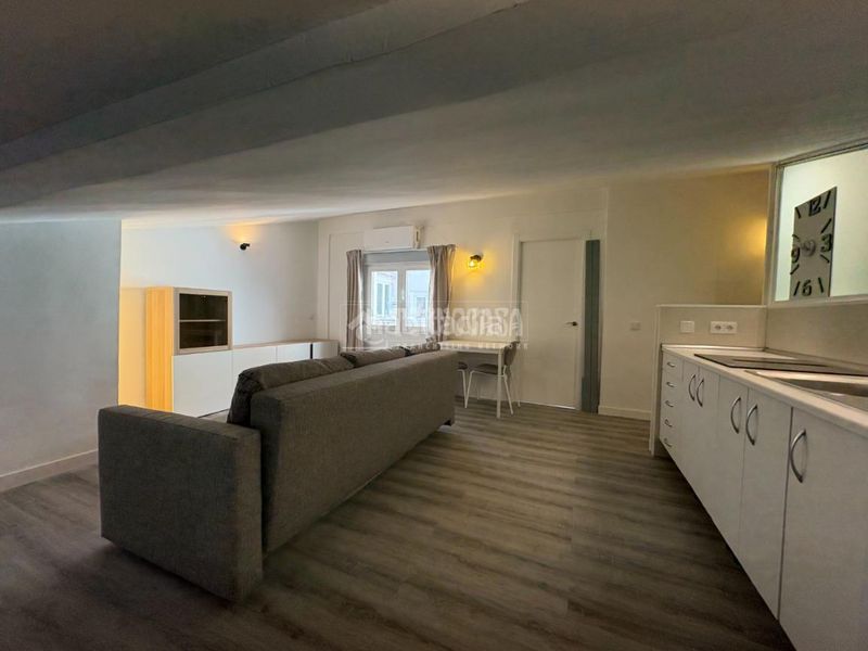 Foto 2accdd38-5875-4575-a89d-aae45e0b8939. Rent flat with heating in Moscardó Madrid