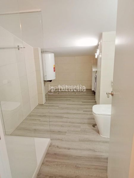 Foto 2b4f3be9-5397-46a7-99d5-51c5395a75cd. Rent flat with heating in Moscardó Madrid