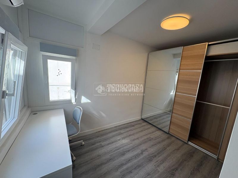 Foto b2f0fb39-af70-4e36-9dd2-991b58ad7a6c. Rent flat with heating in Moscardó Madrid