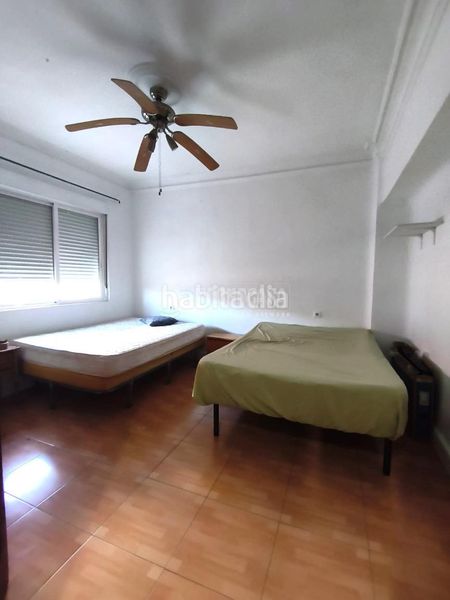 Foto ddb9eb5b-6918-4081-b573-4e16b7f0c329. Flat in Moscardó Madrid
