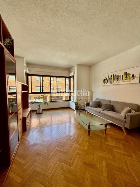 Foto e7106753-3726-453d-b77a-37e4740d7288. Pis amb calefacció aparcament a Timón Madrid