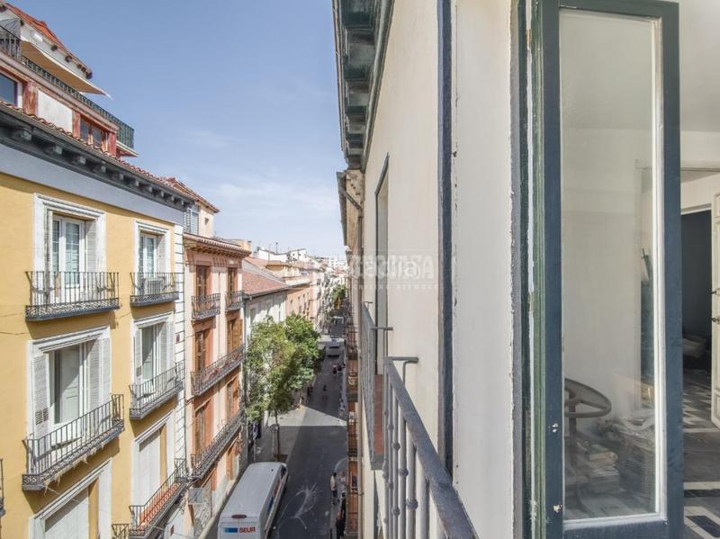 Foto 968f6907-1d70-421c-a5f7-4886af20ce2e. Piso  en venta en Cortes-Huertas Madrid