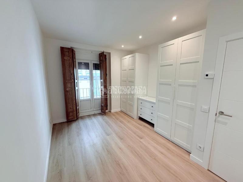 Foto b107d245-f53e-4705-971a-2f48f9790116. Alquiler piso  en alquiler en Sol Madrid