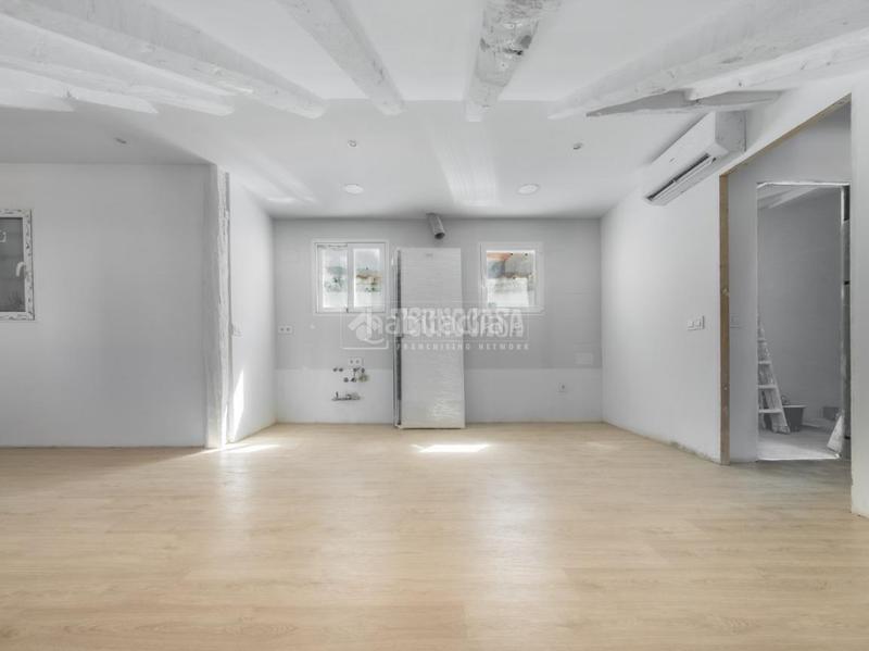 Foto 9f623d17-fed8-4ae8-9ce5-b7f0ab23d4c2. Piso  en venta en Embajadores-Lavapiés Madrid