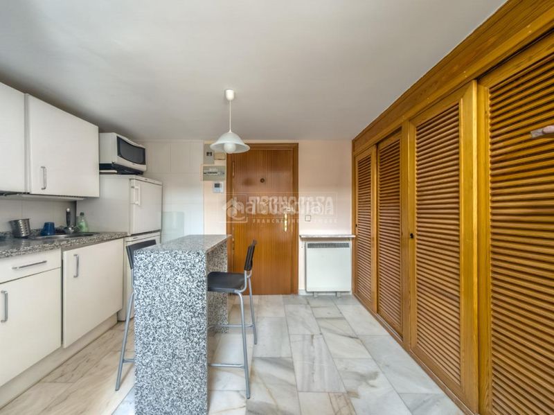 Foto 7146e888-2ef5-4585-9f8c-48d6d9379308. Pis a Embajadores-Lavapiés Madrid