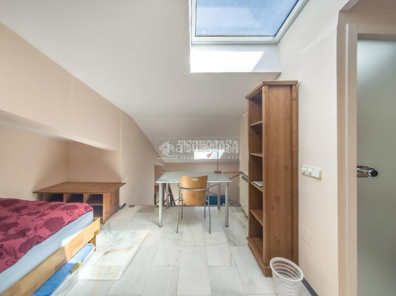 Foto d16f700f-7e4a-48cf-9206-41601995a947. Pis a Embajadores-Lavapiés Madrid