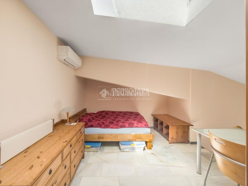 Foto fa75f131-1cc4-4802-8433-5c5e268a9c98. Pis a Embajadores-Lavapiés Madrid