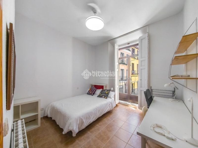 Foto 53805d00-6613-4cb9-9b67-ef8852c51ac3. Dúplex a Embajadores-Lavapiés Madrid