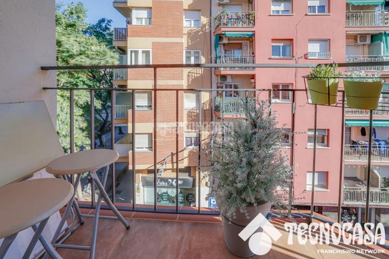 Foto 1caa8c66-7655-40ab-b165-0ed641f1c850. Pis a Prosperitat Barcelona