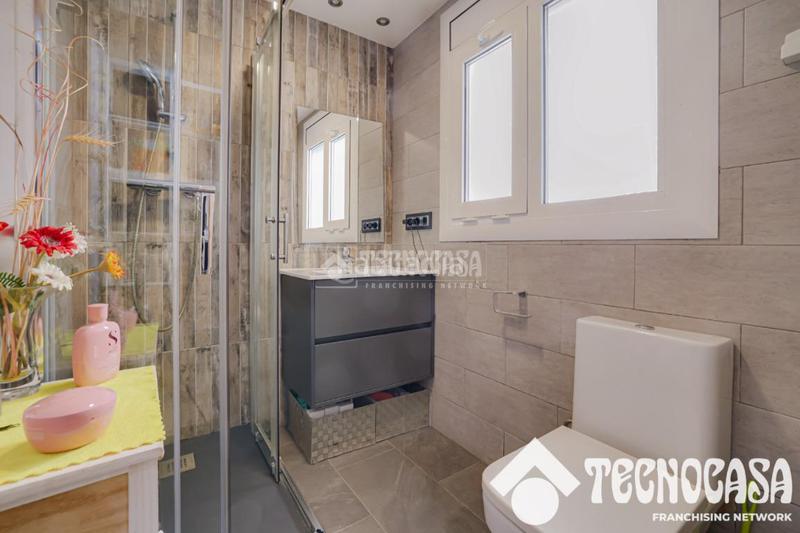 Foto 409b70c3-3d70-4f1b-a5d1-90351a83bef9. Pis a Prosperitat Barcelona