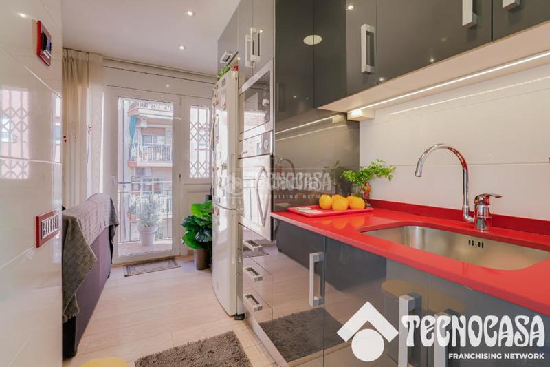 Foto 70313a8b-6879-4f4b-aa8e-92653e175e0a. Pis a Prosperitat Barcelona