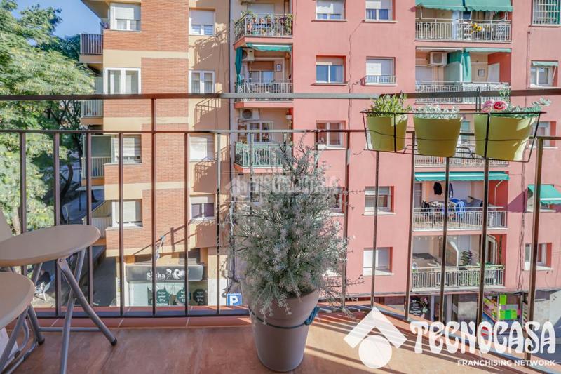 Foto 79164197-9275-41da-9e35-8ddfbcf73835. Pis a Prosperitat Barcelona