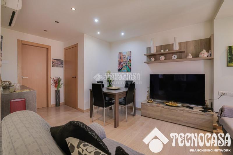 Foto aabd6862-d46e-4603-afe2-f3e5e97d9707. Pis a Prosperitat Barcelona