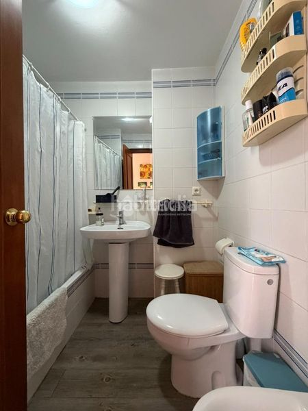 Foto dfaf6a11-d26b-485e-9fc2-a77bbfdf5702. Casa aparellada a Puertas del sur - Guadabajaque Jerez de la Frontera