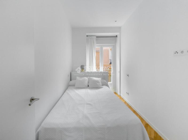 Foto b0aa43e2-015d-45fb-b15f-b5b30bdc843e. Alquiler piso  en alquiler en Sol Madrid