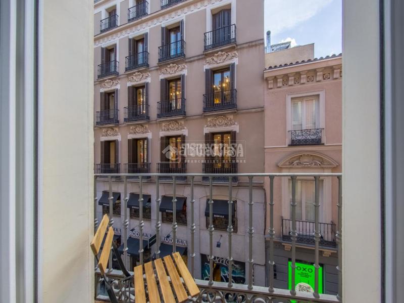 Foto d00535c0-7eb1-4bf1-b15c-42bbc945353d. Alquiler piso  en alquiler en Sol Madrid
