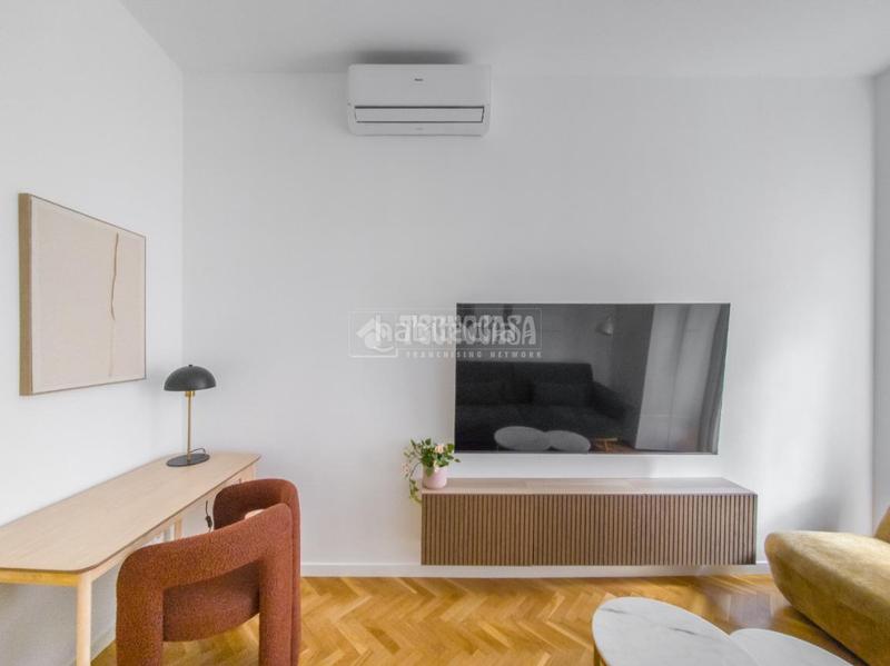 Foto 60a09eaa-d775-425d-aec9-60f0715ad746. Location appartement dans Sol Madrid