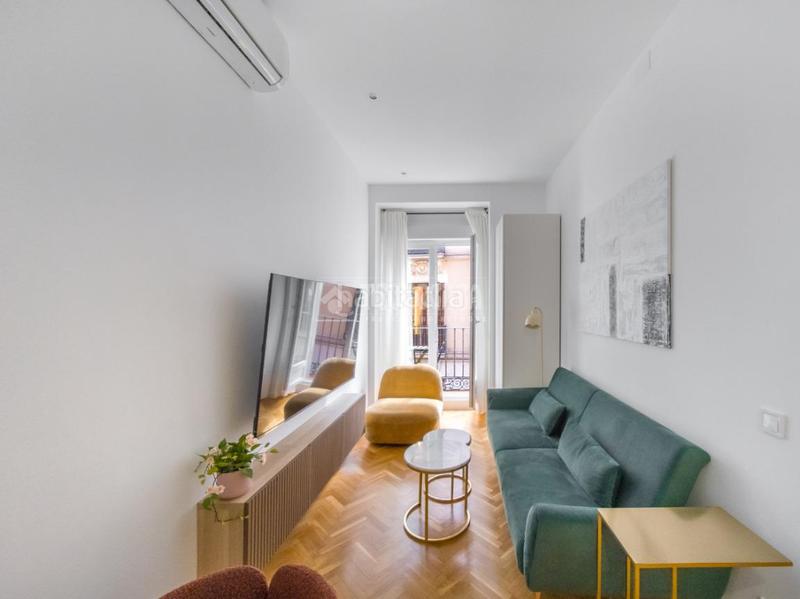Foto c89cf0b2-ef92-4f03-8923-b0debe1a8181. Location appartement dans Sol Madrid