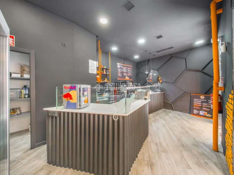 Foto 9fd6e1f8-9e14-4894-8430-e06b7e210186. Local comercial traspaso en venta en Justicia-Chueca Madrid