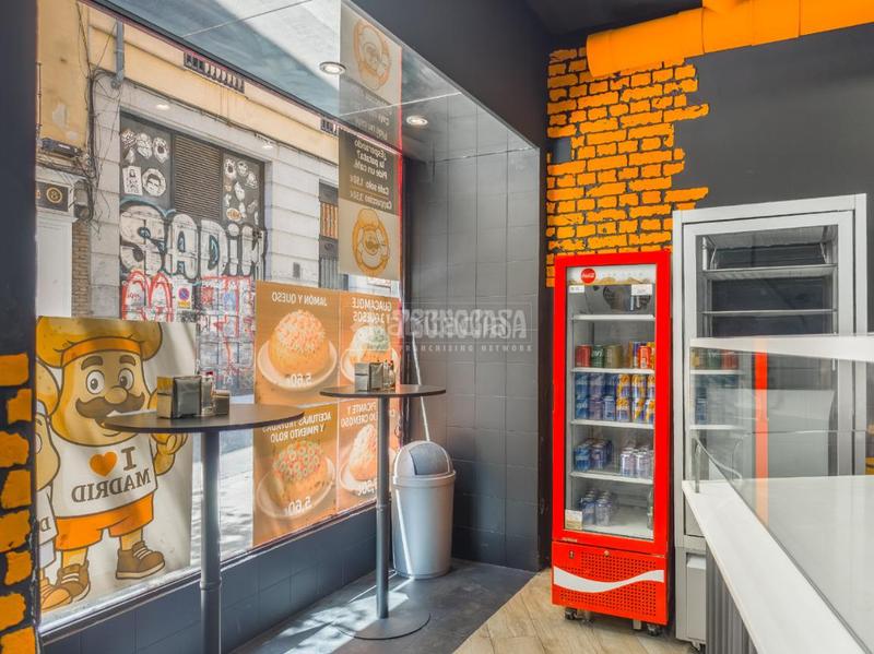 Foto d407147c-ea84-4e52-9fcf-86d44c025711. Local comercial traspaso en venta en Justicia-Chueca Madrid