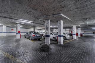 Parking coche en Universidad-Malasaña. Boxplaza de garaje en venta en madrid