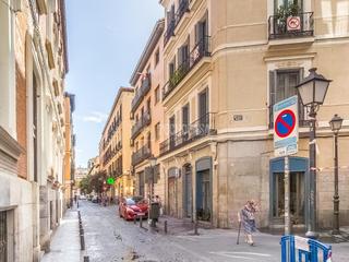 Pis a Universidad-Malasaña. Piso en venta en madrid