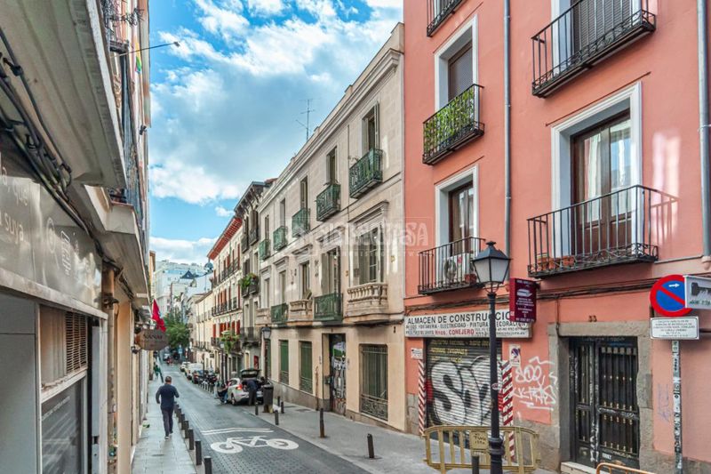 Foto 2fe45e6f-0618-4857-b602-98747520efdb. Estudi a Universidad-Malasaña Madrid