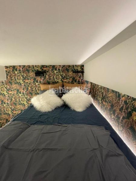 Foto 4b4aa563-bba0-49f9-b527-fa354a8c5383. Estudi a Universidad-Malasaña Madrid