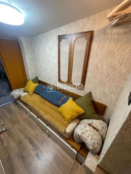 Foto a63372b9-040e-4d92-9ff9-f242f56688ff. Estudi a Universidad-Malasaña Madrid