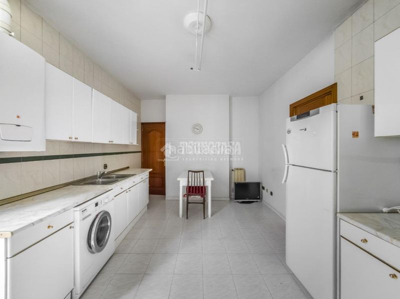 Foto 02bd33f9-ed7d-49ca-8655-55e849831496. Piso  en venta en Sol Madrid