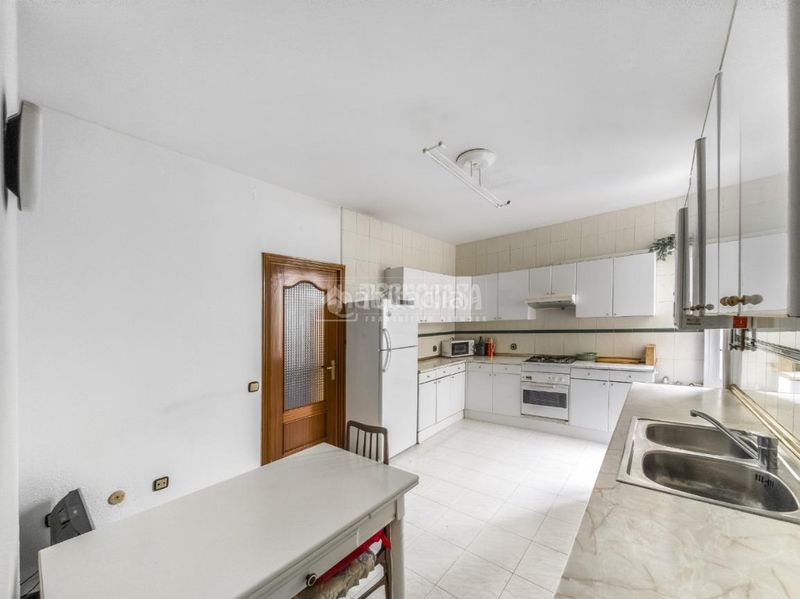 Foto 0da747f2-93cf-42e1-8947-5049af68bff3. Piso  en venta en Sol Madrid