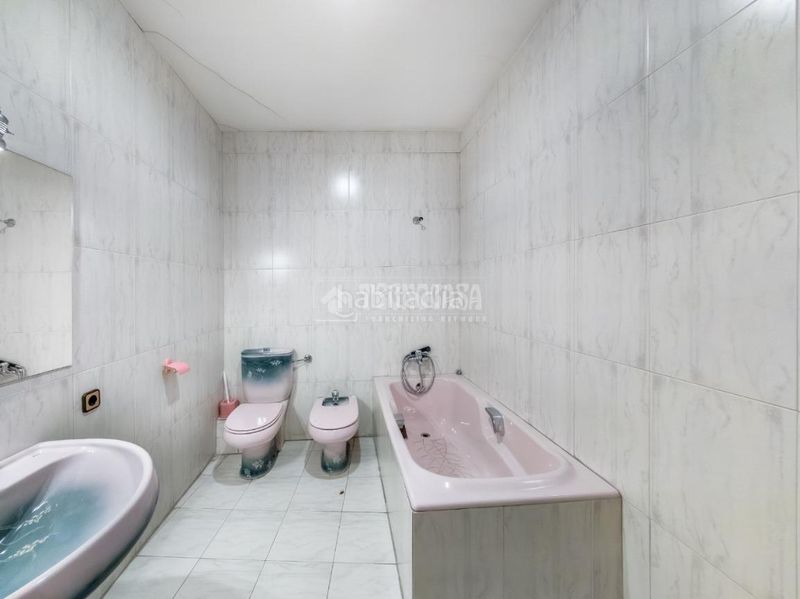 Foto eef35a98-c7aa-4d85-8921-c148d953c527. Piso  en venta en Sol Madrid