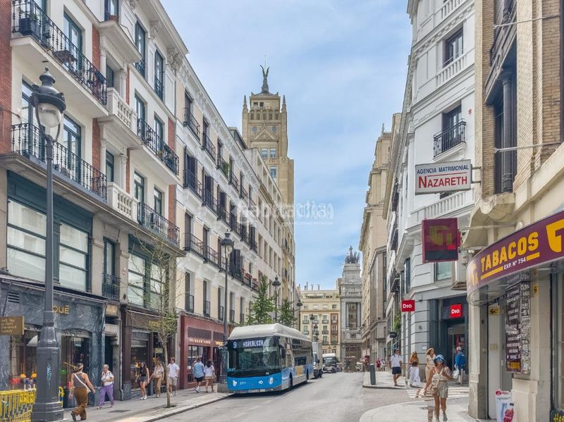 Foto af02676d-71bd-4b66-bbfe-54df8b26d1bf. Pis a Cortes-Huertas Madrid