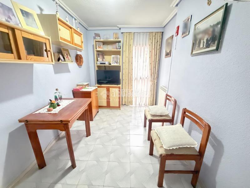 Foto 10ac0b6c-cbe7-412b-82a1-833d6aee5fe8. Appartamento con riscaldamento in Vista Alegre Madrid