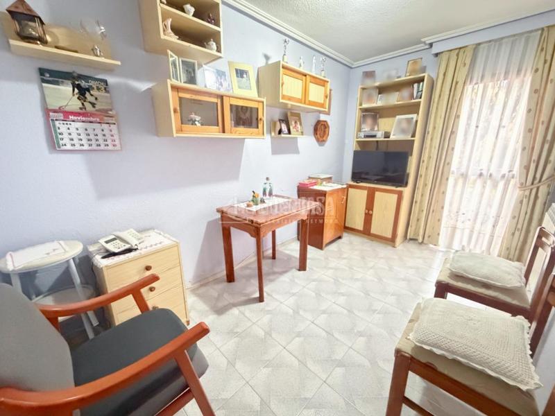 Foto df71b75e-6db7-4f75-ae11-3e876189aaf3. Appartamento con riscaldamento in Vista Alegre Madrid