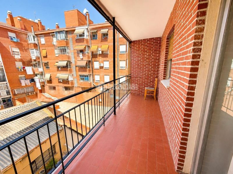 Foto d3b60735-7fb4-4e37-8926-82c4848dba59. Pis a Vista Alegre Madrid