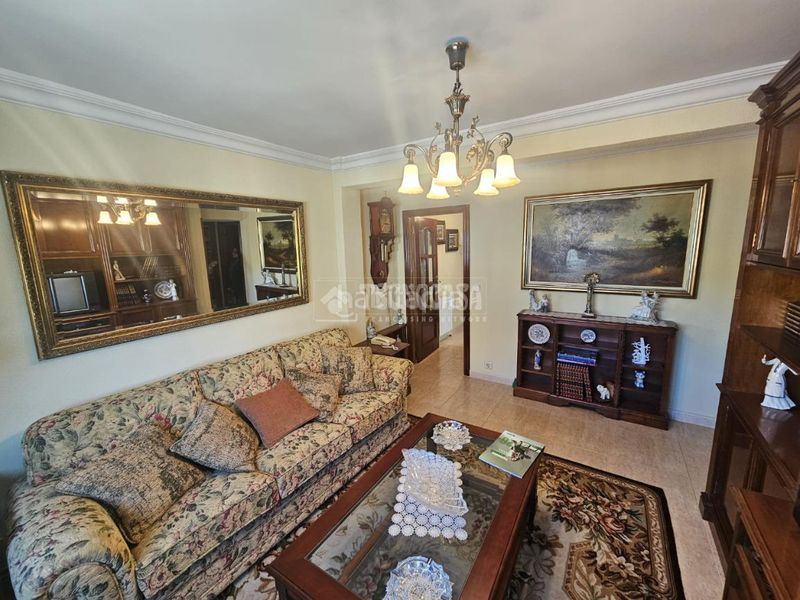 Foto 2e930f3a-43a8-4065-87e5-178e4f8761b5. Pis amb calefacció aparcament a Ventas Madrid