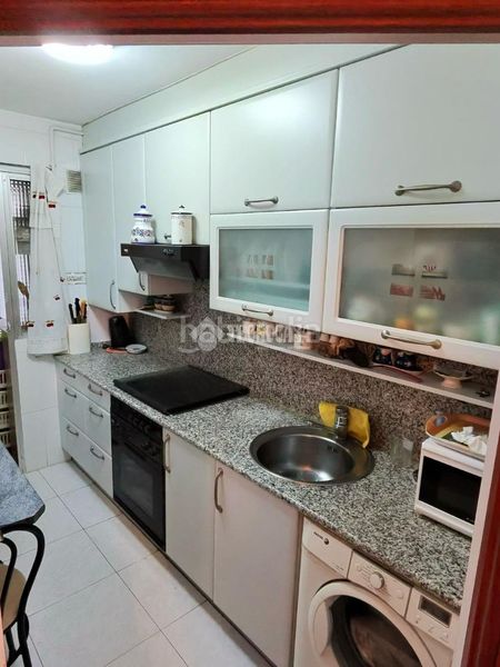 Foto fa03ee8c-572d-493e-a6e5-5956faa5e186. Pis a Ventas Madrid