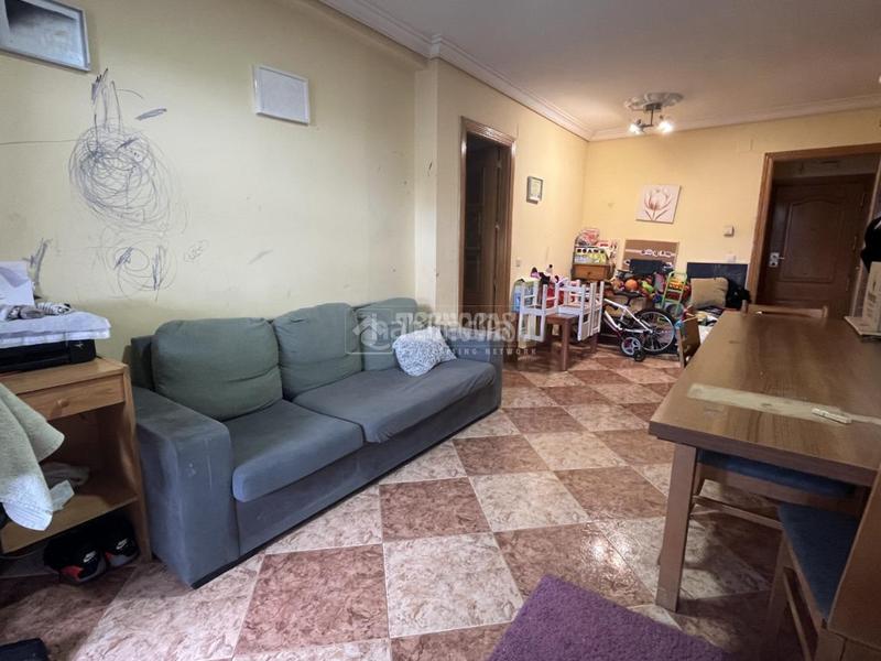 Foto 14b0a0b6-0f74-408f-a871-8d0fb8ffd99c. Piso  en venta en Montserrat-Parque Empresarial San Fernando de Henares