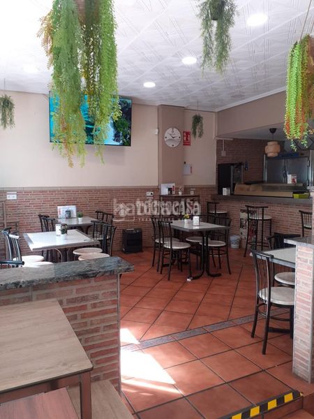 Foto 365bd35b-a2c2-4f74-b286-8f01abe83170. Business premise in Parque Roma-Coronas San Fernando de Henares