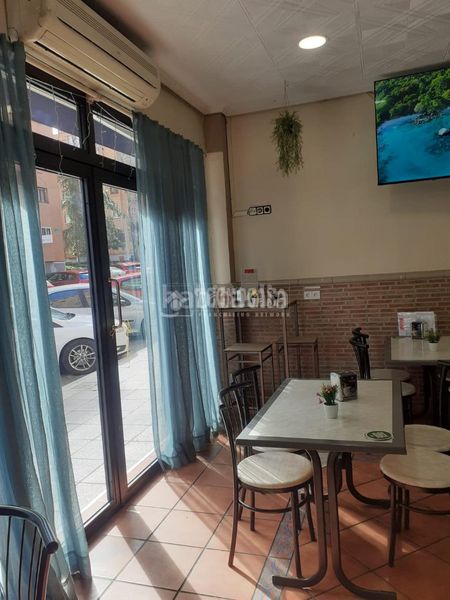 Foto 721d7a9d-6490-4540-b58a-85ffe146c526. Business premise in Parque Roma-Coronas San Fernando de Henares