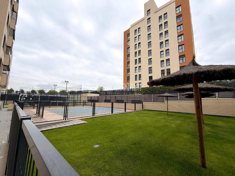 Foto 8a87e75b-af5e-492e-a235-35ae44679f4d. Piso  en venta en El Cañaveral Madrid