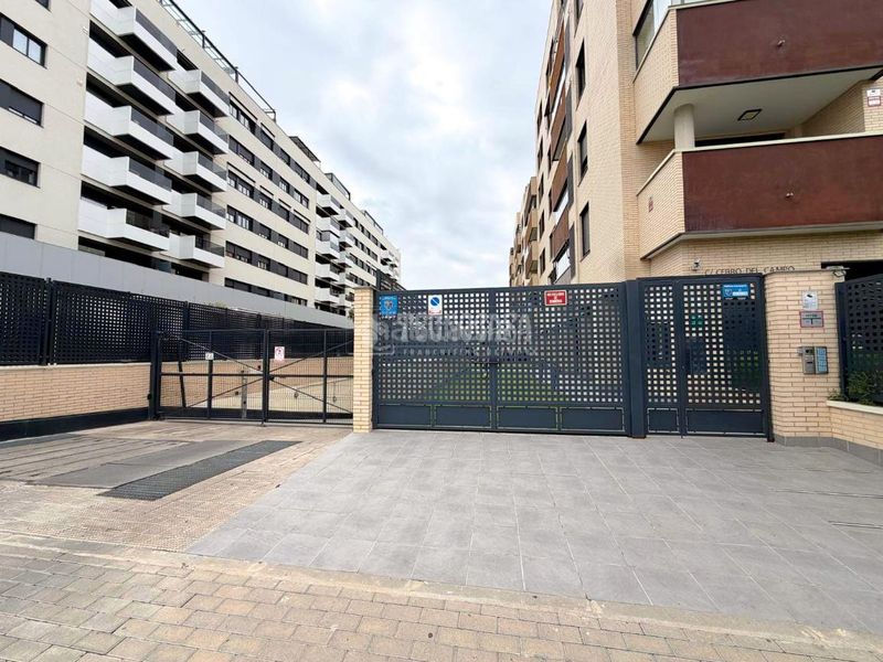 Foto f9970303-9540-4d81-853c-acd502e21dca. Piso  en venta en El Cañaveral Madrid