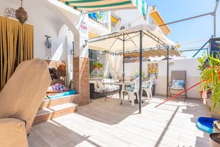 Casa aparellada a Jardines de Alhaurín-Huerta Alta-Fuensanguínea